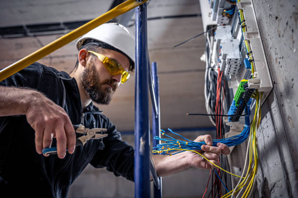Best Licensed Electrician  in Park Hill, OK